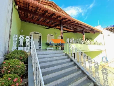 Casa com 4 Quartos à venda, 285m² no Caiçara-Adelaide, Belo Horizonte