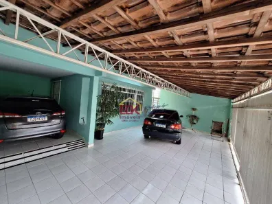 Casa com 3 Quartos à venda, 170m² no Jardim Uirá, São José dos Campos