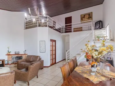 Sobrado com 4 Quartos à venda, 223m² no Adalgisa, Osasco