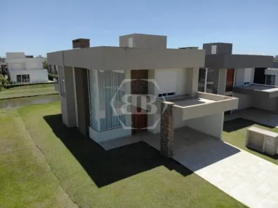 Casa de Condomínio com 4 Quartos à venda, 306m² no Torres, Torres