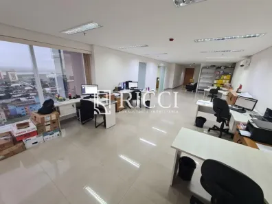 Sala Comercial à venda, 150m² no Centro, Santos