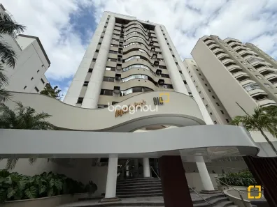 Apartamento com 3 Quartos à venda, 124m² no Centro, Florianópolis
