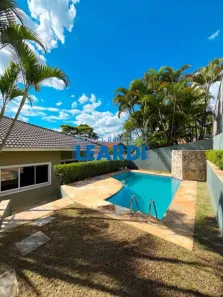Casa de Condomínio com 4 Quartos para venda ou aluguel, 385m² no Alphaville, Santana de Parnaíba