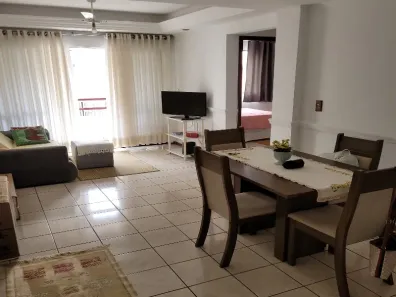 Apartamento com 2 Quartos para alugar, 80m² no Centro, Balneário Camboriú