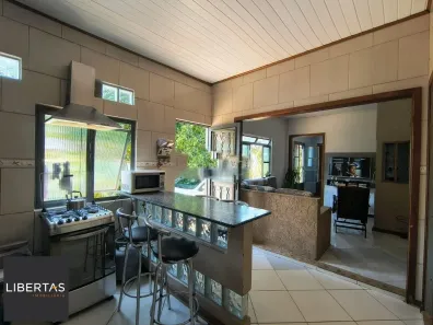Casa com 3 Quartos à venda, 210m² no Vila Nova, Porto Alegre