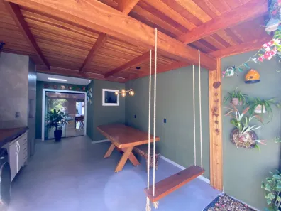 Sobrado com 3 Quartos à venda, 139m² no São Marcos, Joinville
