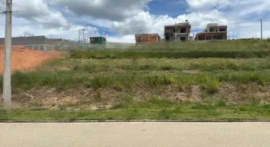 à venda, 336m² no Urbanova, São José dos Campos
