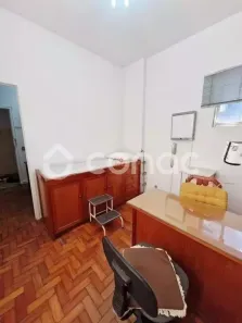 Sala Comercial para alugar, 18m² no Catete, Rio de Janeiro