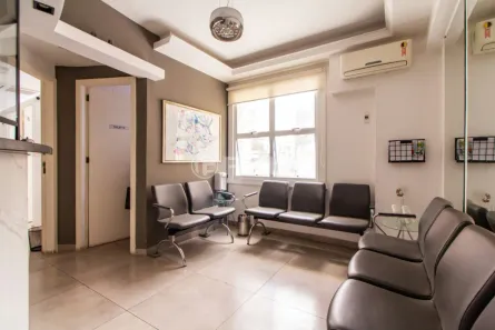 Sala Comercial à venda, 100m² no Centro Histórico, Porto Alegre
