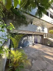 Ponto Comercial à venda, 74m² no Petrópolis, Porto Alegre
