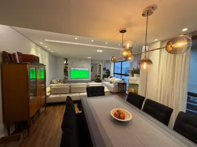 Apartamento com 3 Quartos à venda, 191m² no América, Joinville
