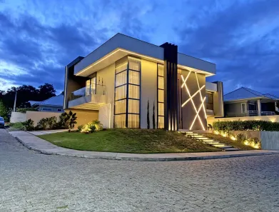 Casa de Condomínio com 4 Quartos à venda, 380m² no Haway, Araruama