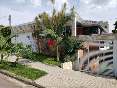 Sobrado com 5 Quartos à venda, 159m² no Afonso Pena, São José dos Pinhais