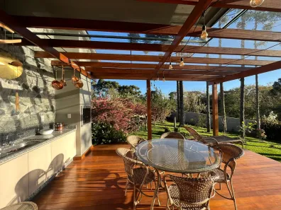 Sobrado com 3 Quartos à venda, 195m² no , Campo Alegre