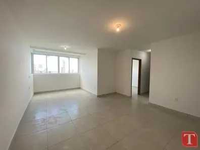 Apartamento com 3 Quartos para alugar, 117m² no José Pinheiro, Campina Grande