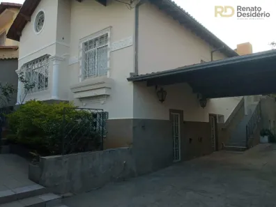 Casa com 3 Quartos à venda, 235m² no Santa Efigênia, Belo Horizonte