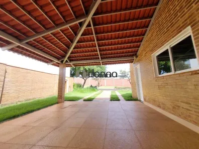 Casa com 3 Quartos para alugar, 210m² no Damha Residencial Uberaba I, Uberaba