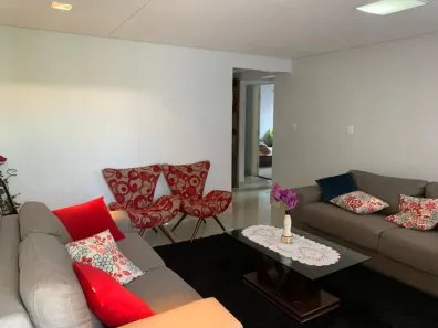 Sobrado com 4 Quartos à venda, 178m² no Vila Formosa, Anápolis