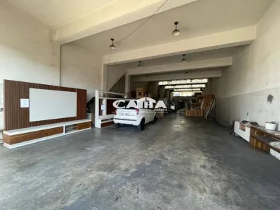 Galpão/Depósito/Armazém para alugar, 700m² no Vila Carrão, São Paulo