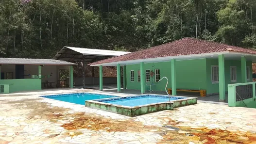 Ponto Comercial com 11 Quartos à venda, 580m² no Santa Fé, Embu-Guaçu