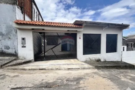 Casa com 3 Quartos à venda, 127m² no Alvorada, Manaus