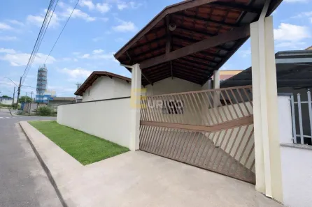 Casa com 3 Quartos para alugar, 150m² no João XXIII, Vinhedo