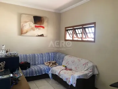 Casa com 2 Quartos à venda, 230m² no Jardim Santana, Bauru