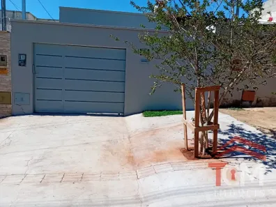 Casa com 3 Quartos à venda, 106m² no Setor Três Marias, Goiânia