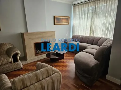 Sobrado com 4 Quartos à venda, 280m² no Vila Nova Conceição, São Paulo