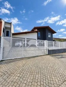 Casa com 4 Quartos à venda, 213m² no Santo Antônio, Joinville