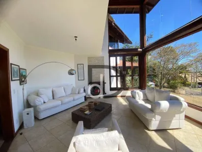 Casa de Condomínio com 4 Quartos à venda, 500m² no Chácaras Alpina, Valinhos