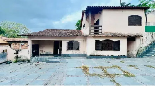 Casa com 3 Quartos à venda, 220m² no Maria Paula, Niterói