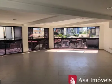 Ponto Comercial à venda, 167m² no Cristo Rei, Curitiba