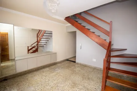 Casa com 3 Quartos à venda, 150m² no Cabral, Contagem