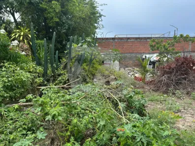 Lote/Terreno à venda, 1940m² no Farolândia, Aracaju