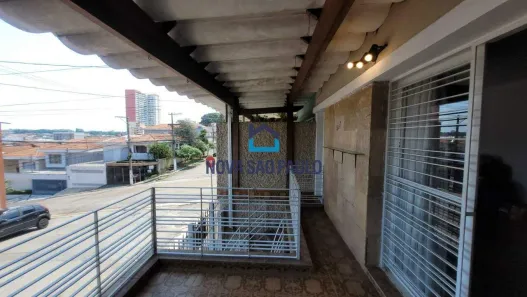 Casa com 3 Quartos à venda, 138m² no Jardim Aeroporto, São Paulo