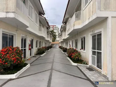 Casa de Condomínio com 2 Quartos à venda, 74m² no Centro, Bertioga