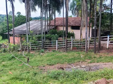 Fazenda/Sítio com 2 Quartos à venda, 200m² no , Guapó