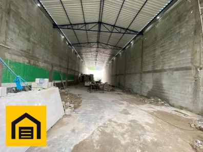 Ponto Comercial para alugar, 650m² no Jardim Itapeva, Mauá