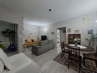 Casa com 3 Quartos à venda, 250m² no Navegantes, Porto Alegre