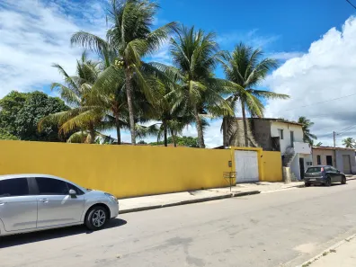 Casa com 3 Quartos para alugar, 1000m² no Cidade Universitária, Maceió