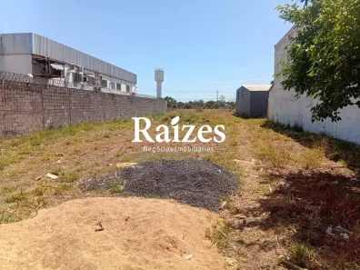 à venda, 847m² no Novo Mundo, Uberlândia