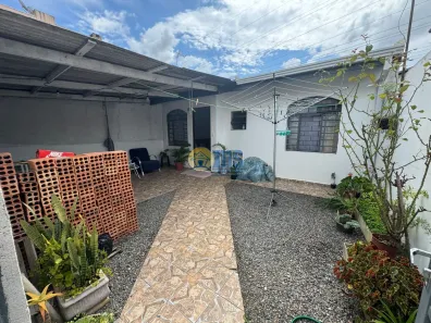 Casa com 3 Quartos à venda, 65m² no Alto Boqueirão, Curitiba