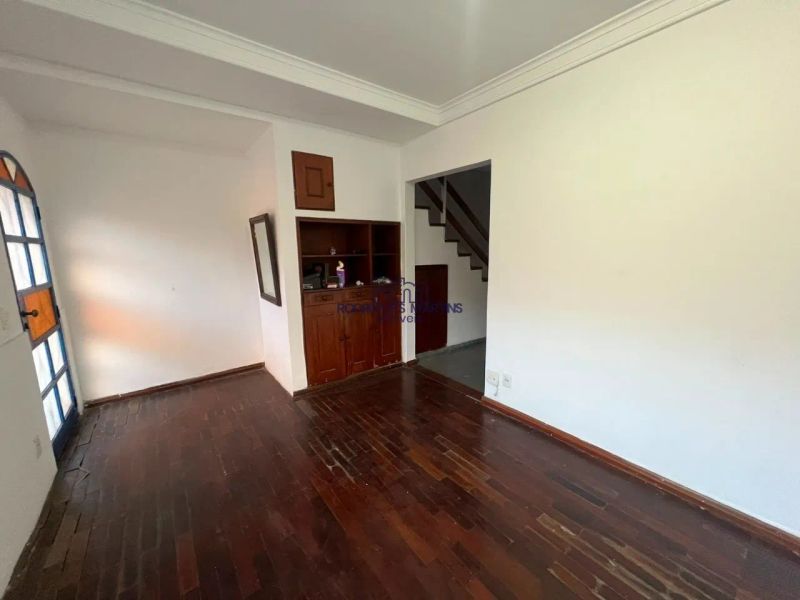Casa com 2 quartos — Alto Caiçaras, Belo Horizonte