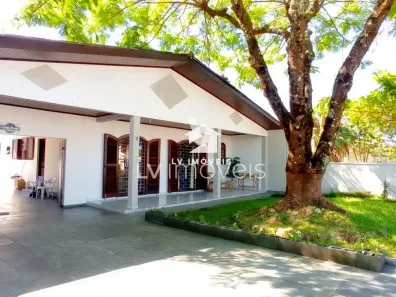 Casa com 3 Quartos à venda, 240m² no Cohapar, Guaratuba