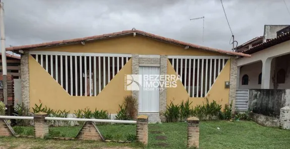 Casa com 5 Quartos à venda, 217m² no Pitangui, Extremoz
