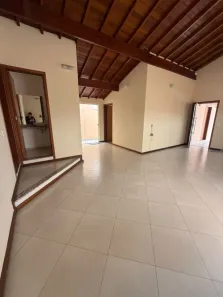 Casa de Condomínio com 3 Quartos para alugar, 300m² no Cascata, Paulínia