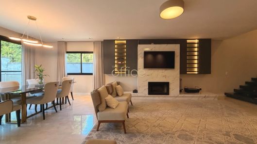Casa de Condomínio com 3 Quartos à venda, 252m² no Vila Nova, Joinville