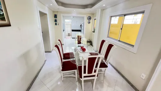 Casa com 2 Quartos à venda, 125m² no Parque Xangri-Lá, Contagem