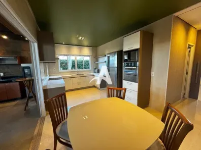 Casa de Condomínio com 4 Quartos para alugar, 230m² no Granja Marileusa, Uberlândia